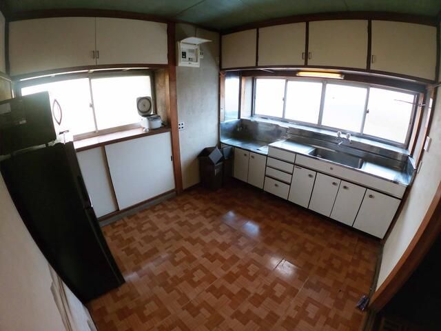 松田庶子貸家 キッチン