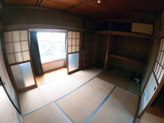松田庶子貸家 ベッドルーム