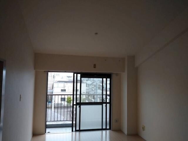 フォーラム冠 リビング