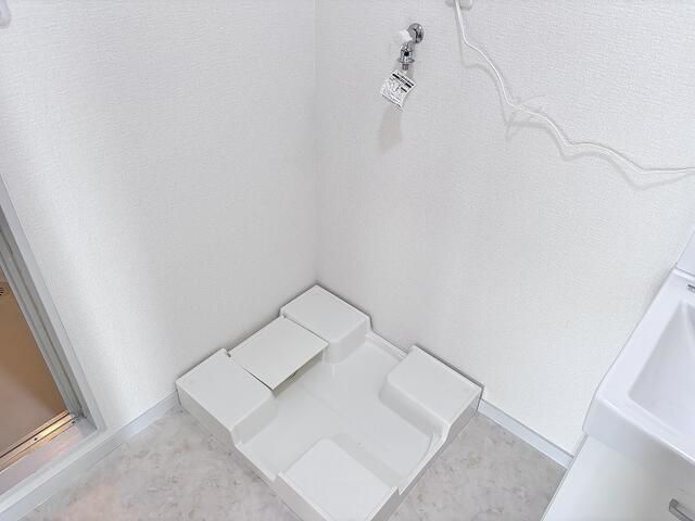 その他27