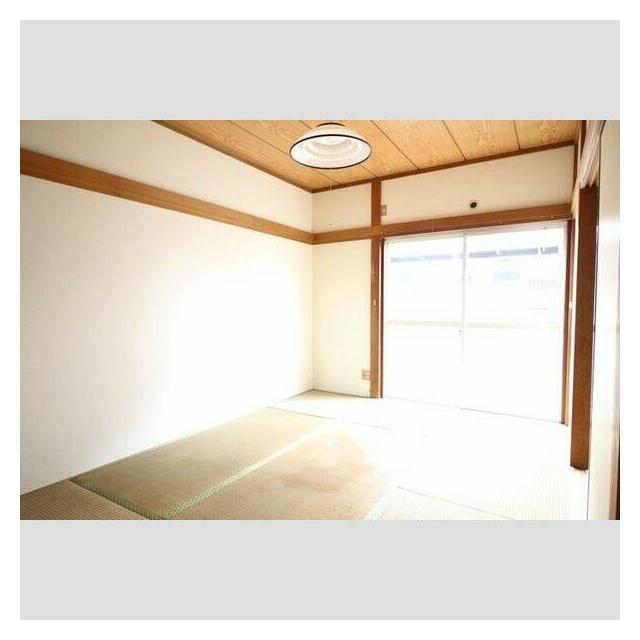 神奈川県座間市南栗原６丁目 リビング