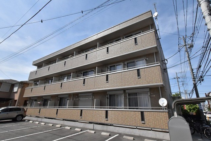 GEMINI ONNA 205号室 外観