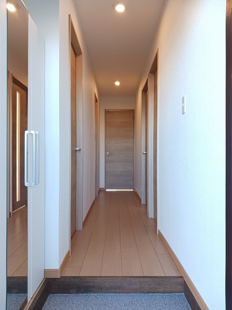 エリデシアフローラ 玄関