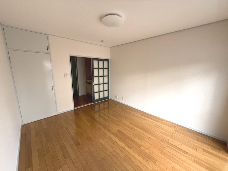 リリーハイム  ベッドルーム