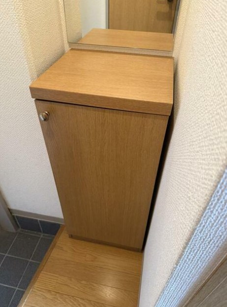 マジェスティービル 玄関