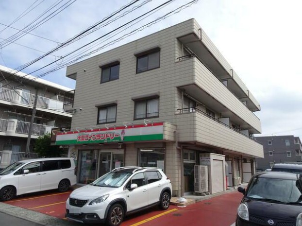 ドミール本厚木 301号室 外観