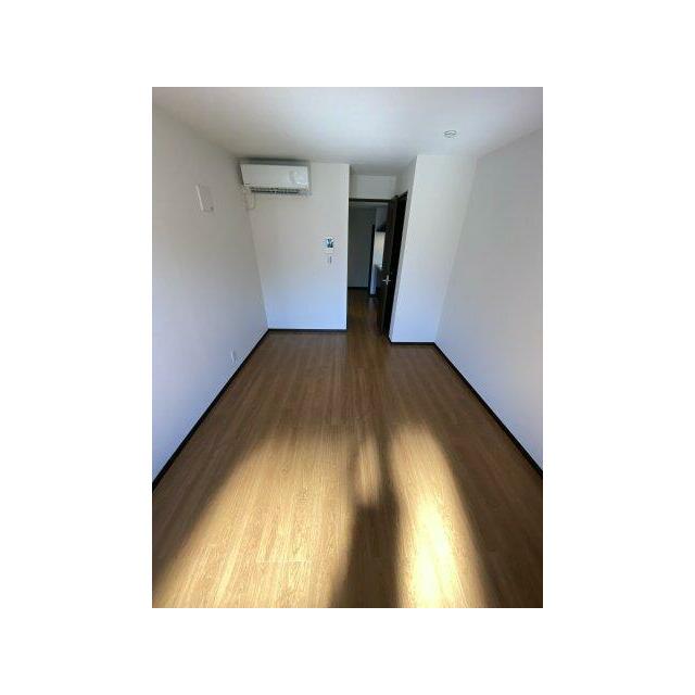 ベイルーム厚木町 リビング
