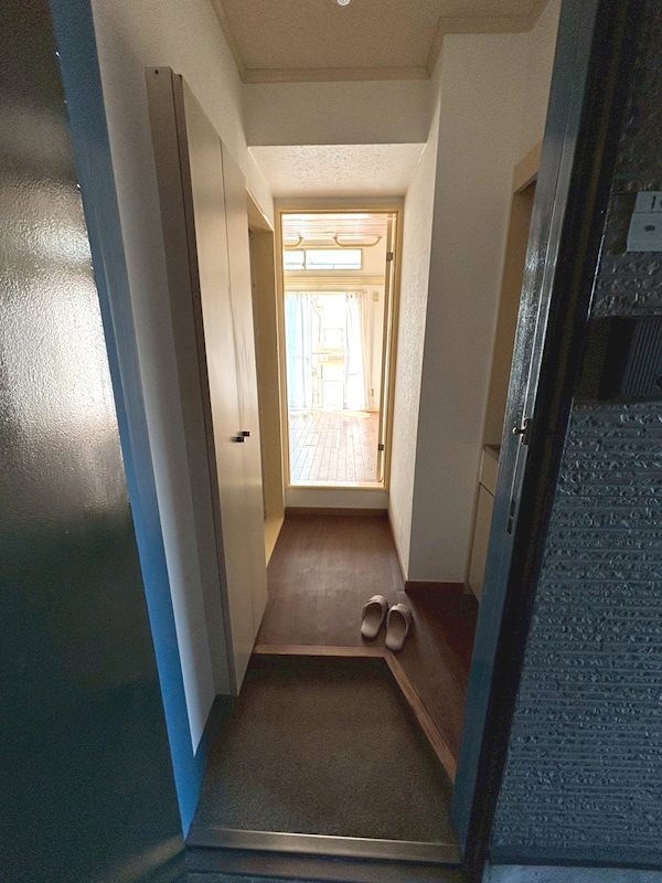 レオパレス戸塚エクセル第８ 玄関