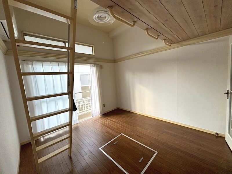 レオパレス戸塚エクセル第８ ベッドルーム