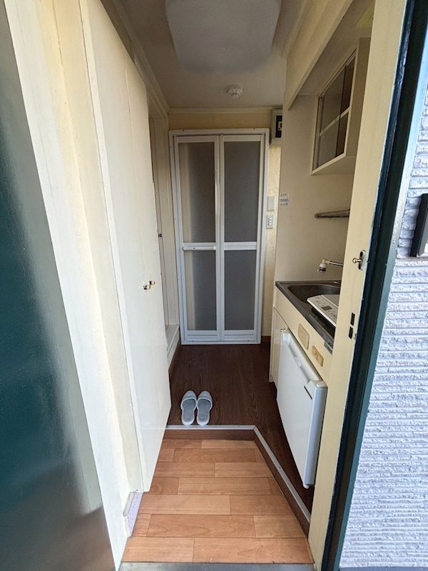 レオパレス戸塚エクセル第８ 玄関