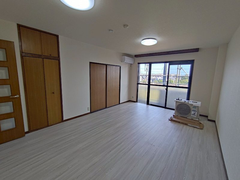 モンメール大磯 リビング