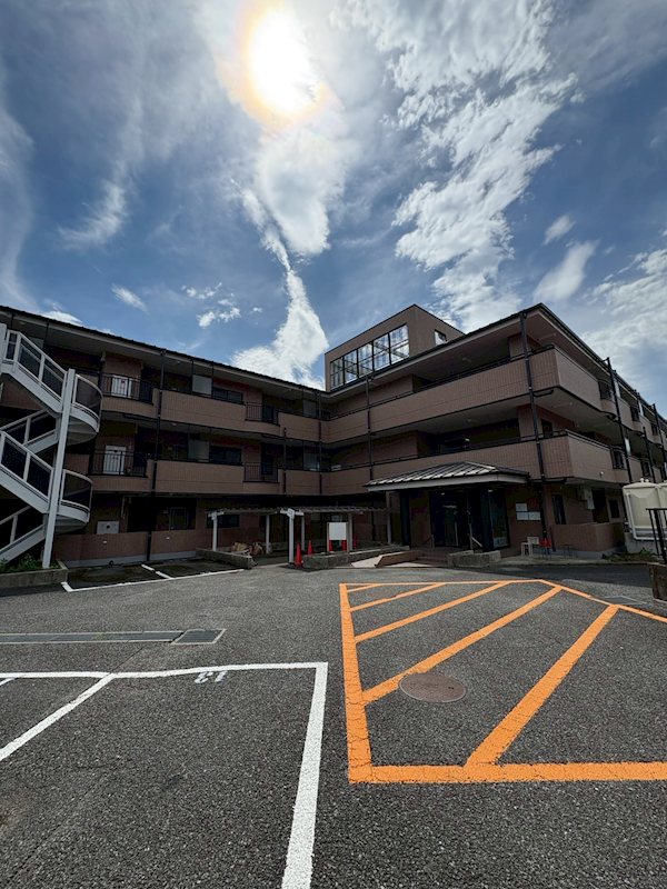 モンメール大磯 308号室 外観