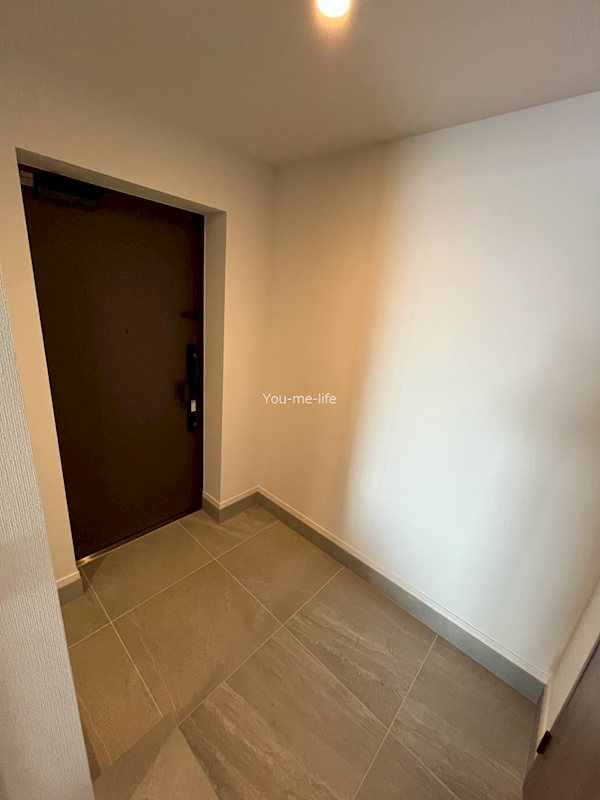 THE TOWER湘南辻堂 玄関