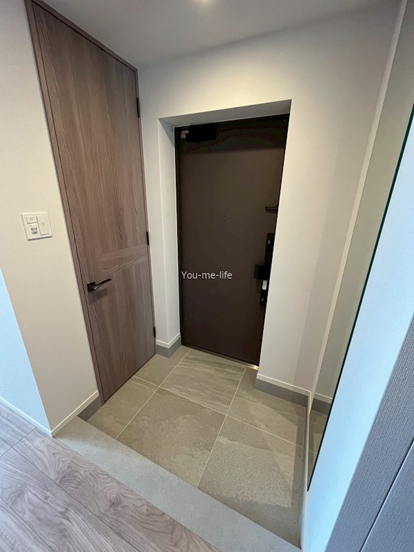 THE TOWER湘南辻堂 玄関