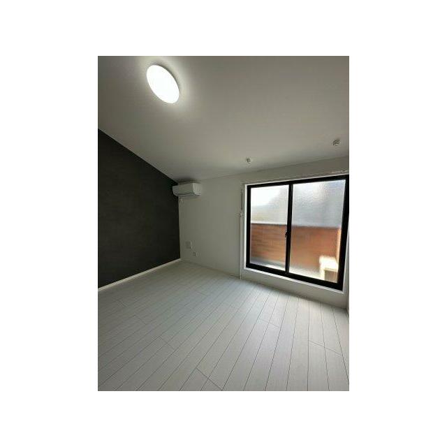 ベイルーム本厚木旭町 リビング