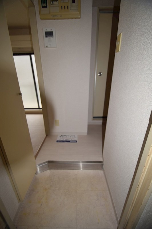 メゾン・ド・ヴァルセ 玄関