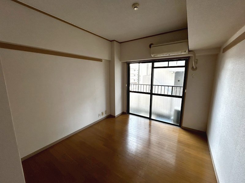 タミーハイツ本厚木 リビング