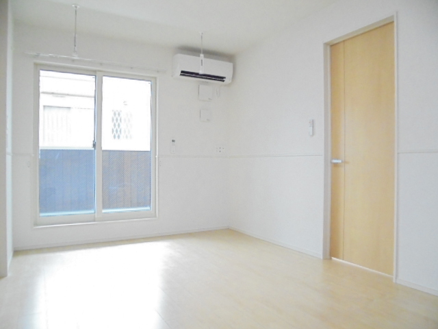 リビング アイリスA リビング