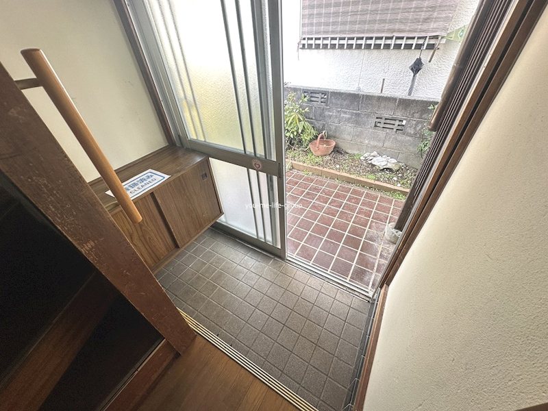 中沼貸家 玄関