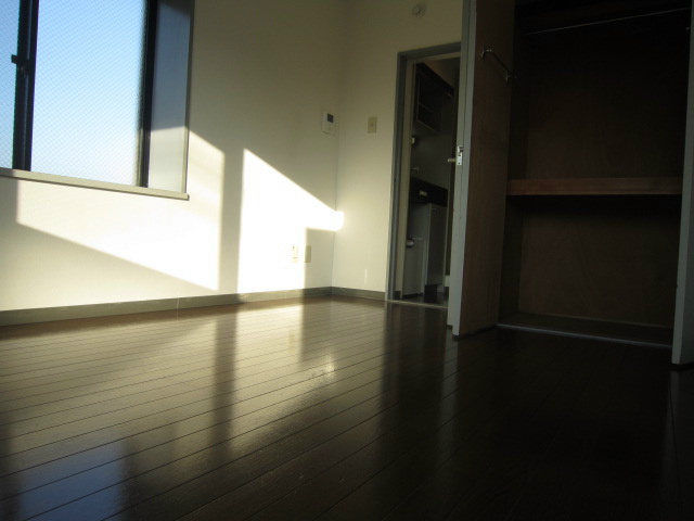 ジュネパレス平塚第19 ベッドルーム