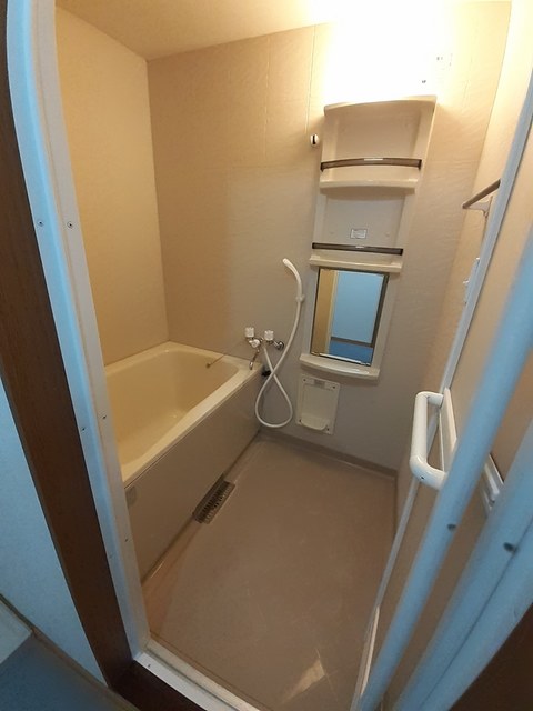 バス グランディール21 風呂画像