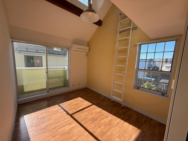 ドルフ桜ヶ丘 リビング