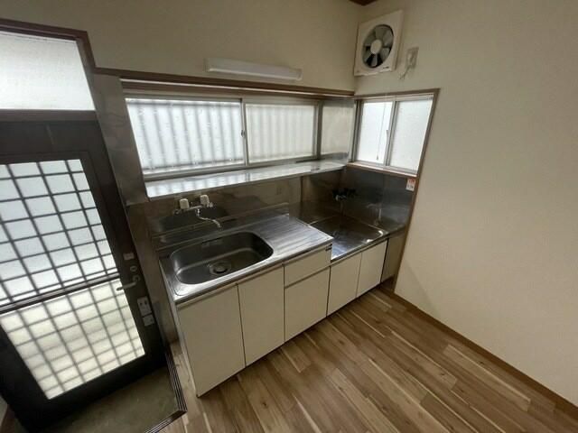 公田町貸家 キッチン