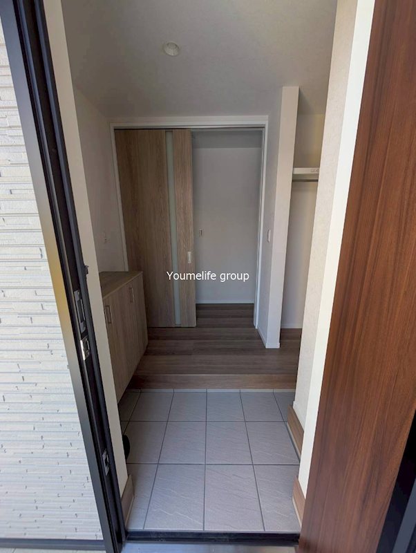 アツギテラスB 玄関