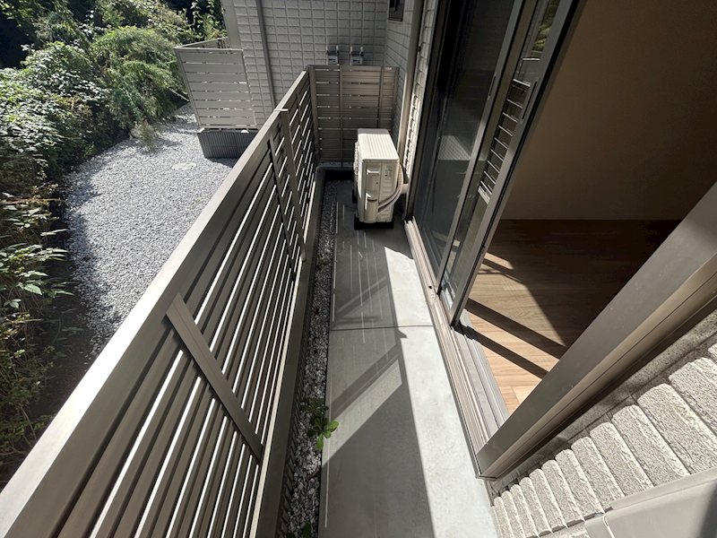 ｂｅｌｌ　ｓｈｏｕｎａｎ　ｋａｔａｓｅ ベランダ