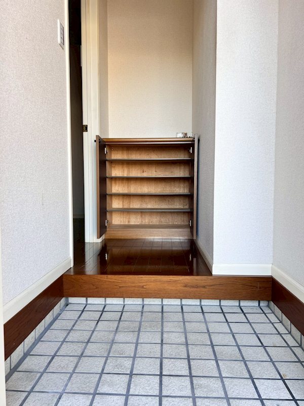 ＭＯＧＩハイツ 玄関