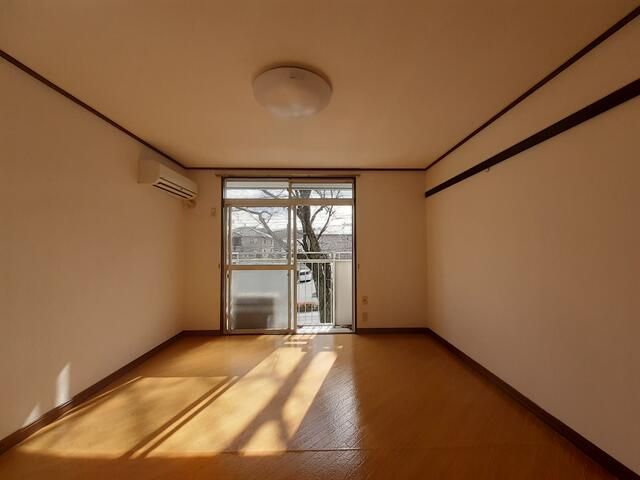 ハイツ宮の前 リビング