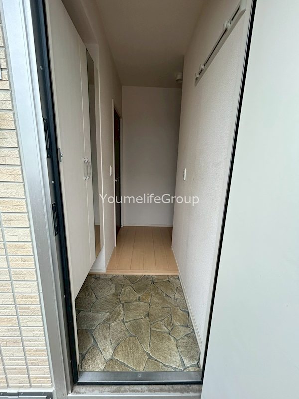 ロワール藤沢 玄関