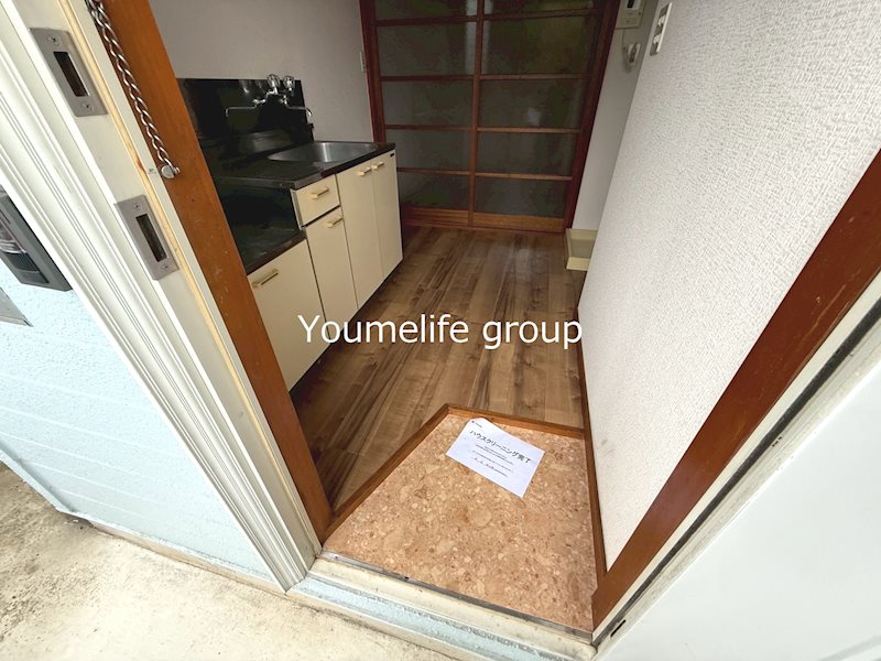 伊勢原エイトハイム 玄関