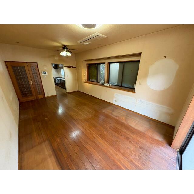 下依知３丁目戸建て リビング