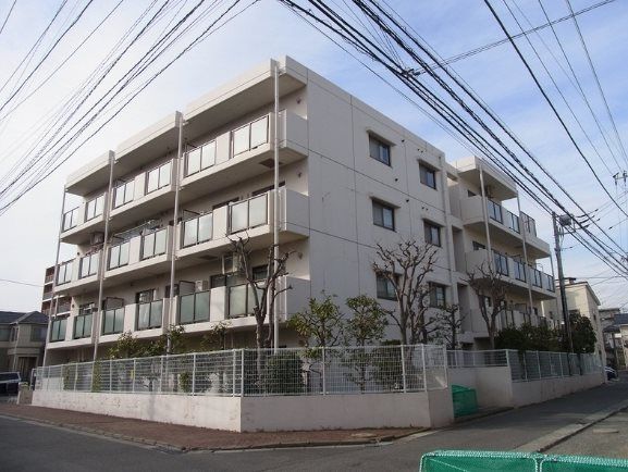 反転別部屋参考 メゾンデフォンティヌ ベランダ