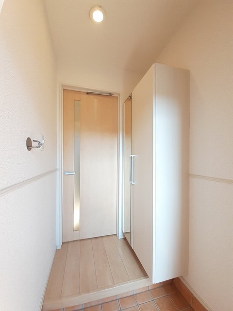 レジデンシア 玄関