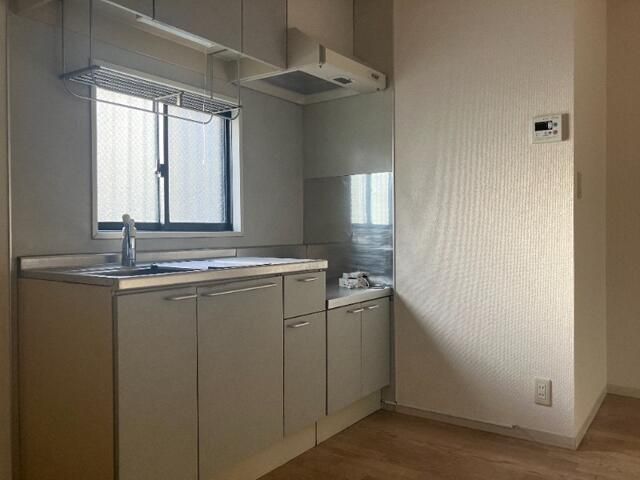 エーリ・パル キッチン