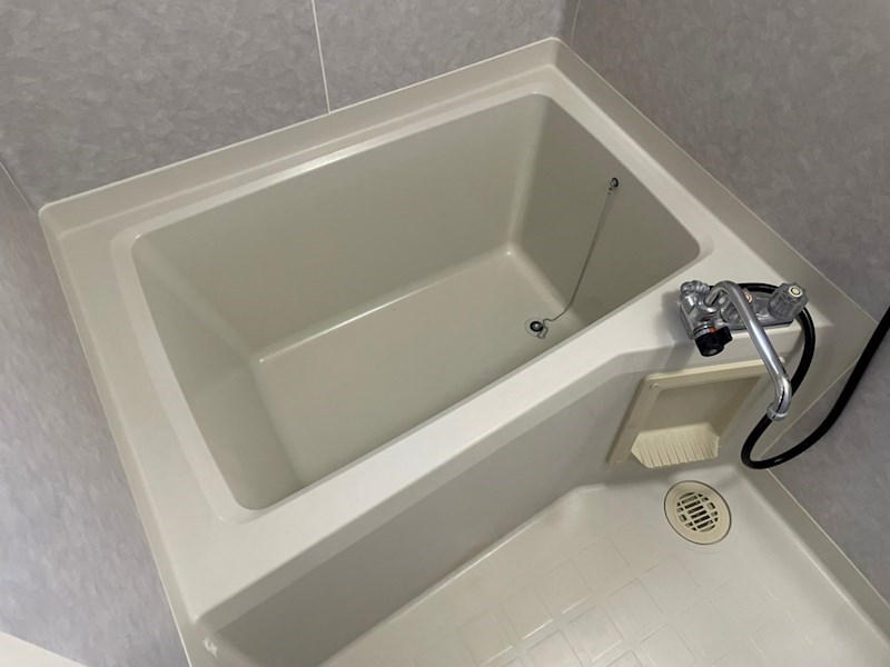 エーリ・パル 風呂画像