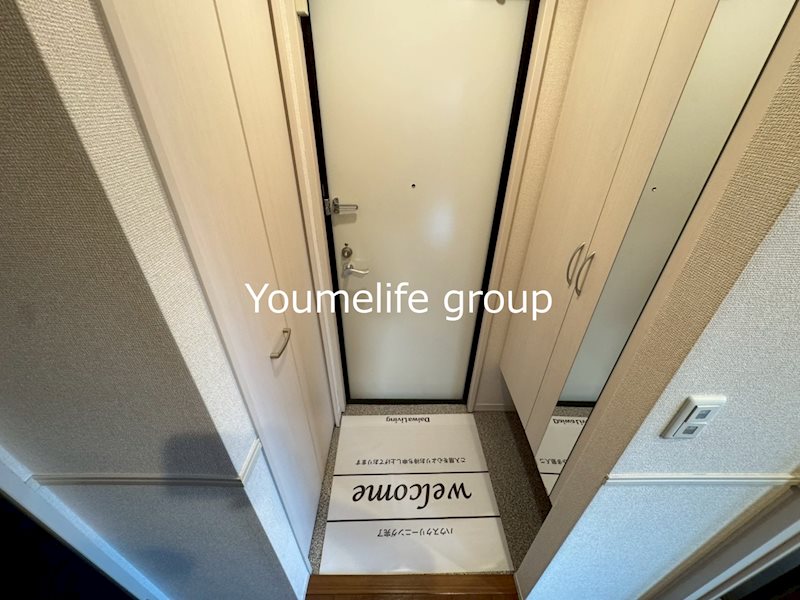 玄関 ユニヴェールA 玄関