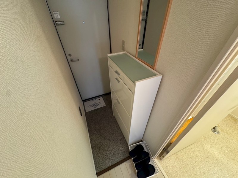 玄関 シェモア伊勢原 玄関