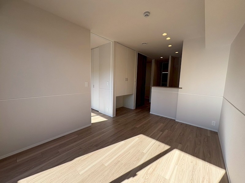 ＳＯＵＴＨＥＲＮ－Ｓｔ＿Ｒｏｕｔｅ３３ リビング