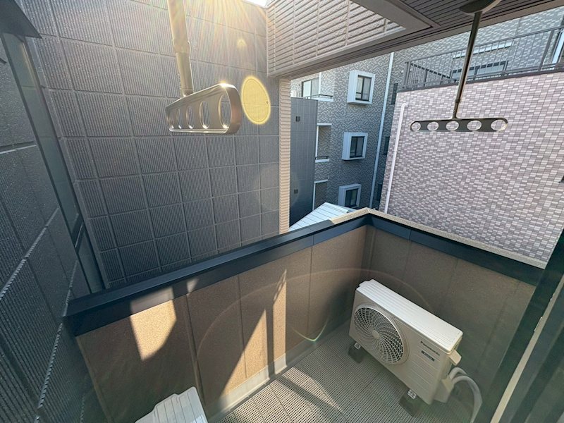 ＳＯＵＴＨＥＲＮ－Ｓｔ＿Ｒｏｕｔｅ３３ ベランダ