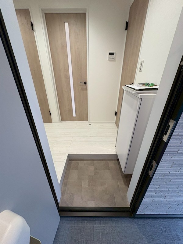 アザーレ・ソラ東海大学前Ａ 玄関