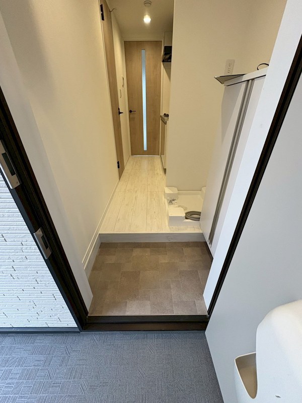 アザーレ・ソラ東海大学前Ｂ 玄関