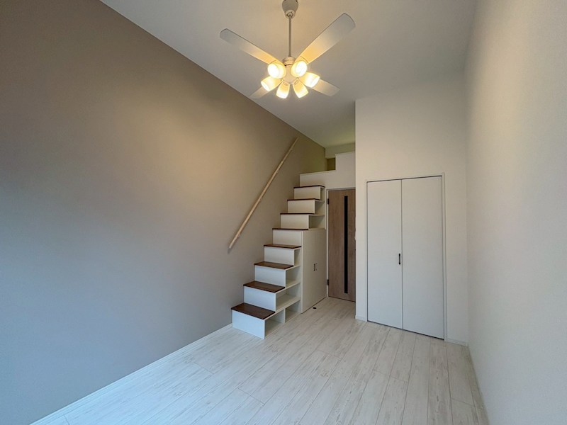 アザーレ・ソラ東海大学前Ｂ リビング