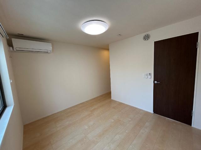 ディモーラ その他10