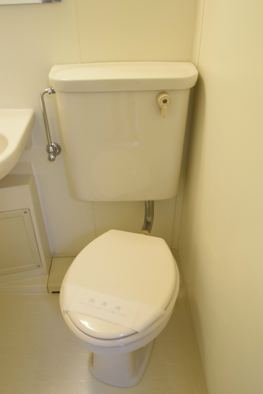 ロータスハイツ 玄関