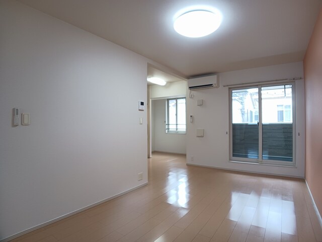 リビング オラクル湘南 リビング