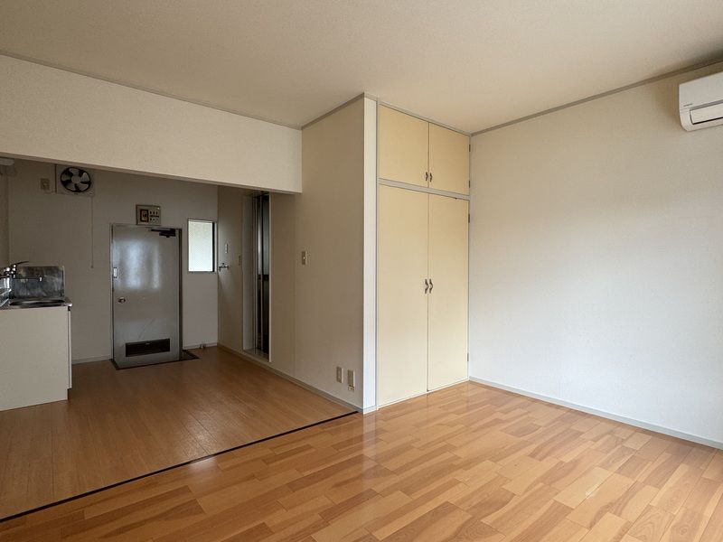 サンハイム神山 ベッドルーム