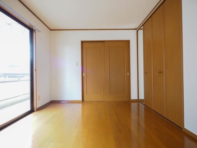 ベッドルーム マンション東 ベッドルーム
